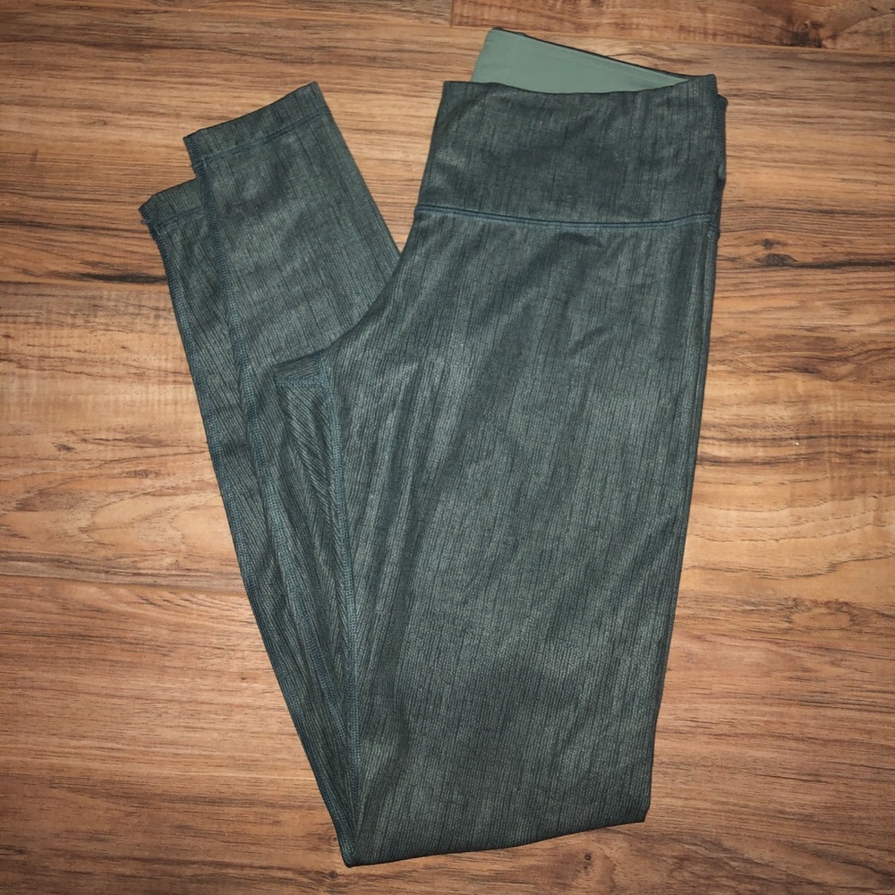 Lululemon full length leggings size 6